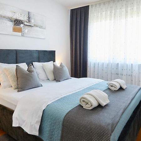זאגרב Spacious 2Bdr Apartment Near Business District מראה חיצוני תמונה
