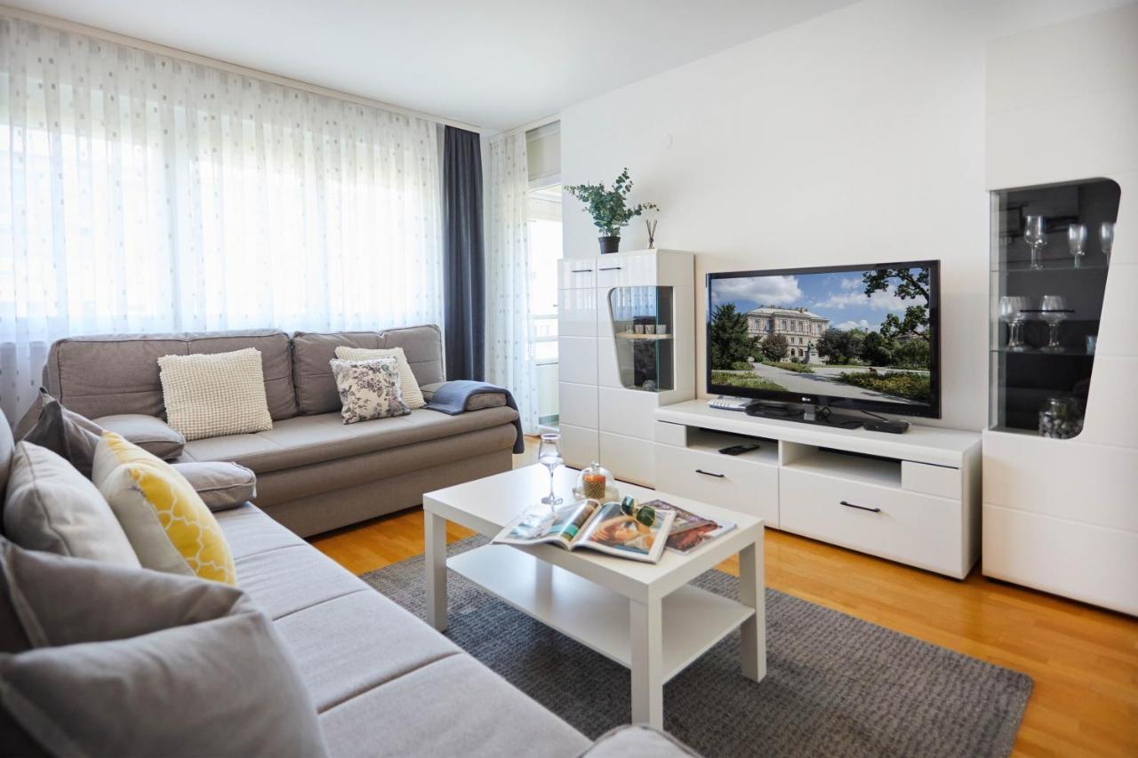זאגרב Spacious 2Bdr Apartment Near Business District מראה חיצוני תמונה